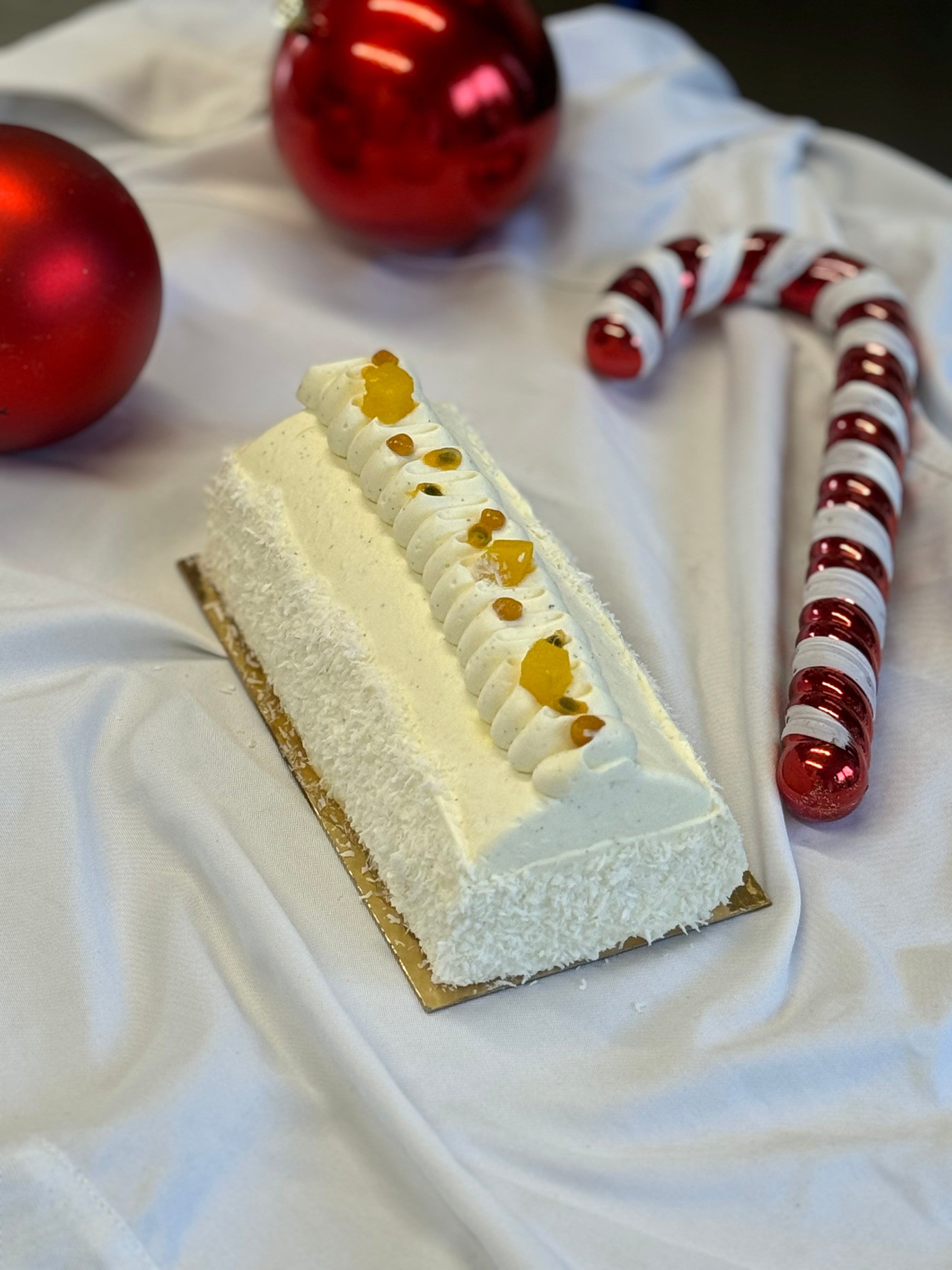 Bûche mangue coco passion